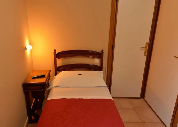 Hotel Properzio
