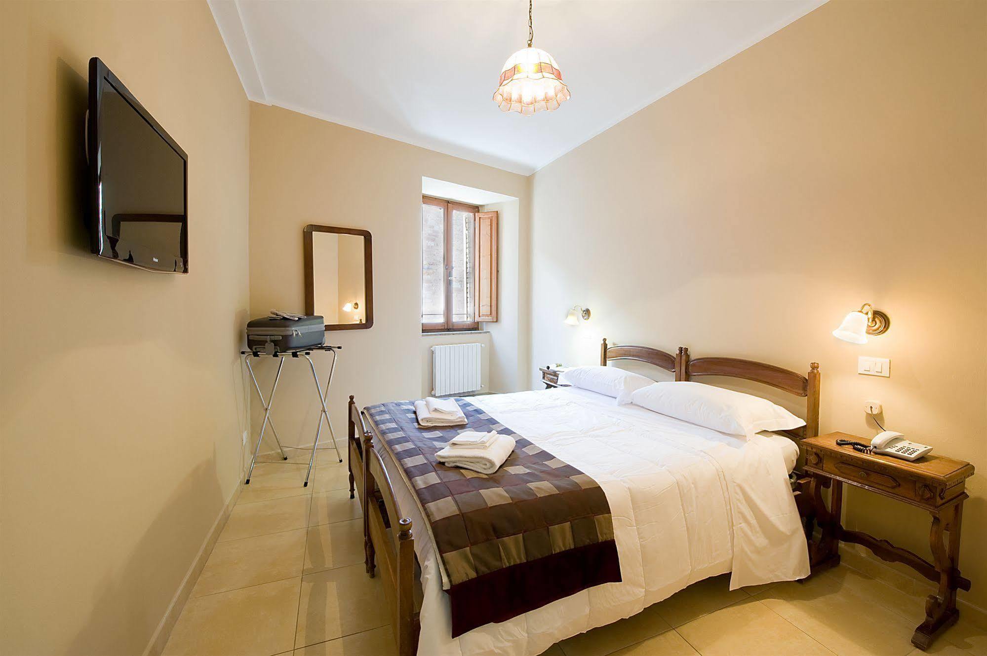 Hotel Properzio